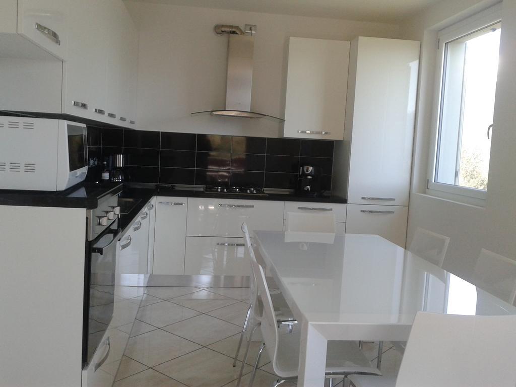 הוילה סן סירו Casa Azalea חדר תמונה