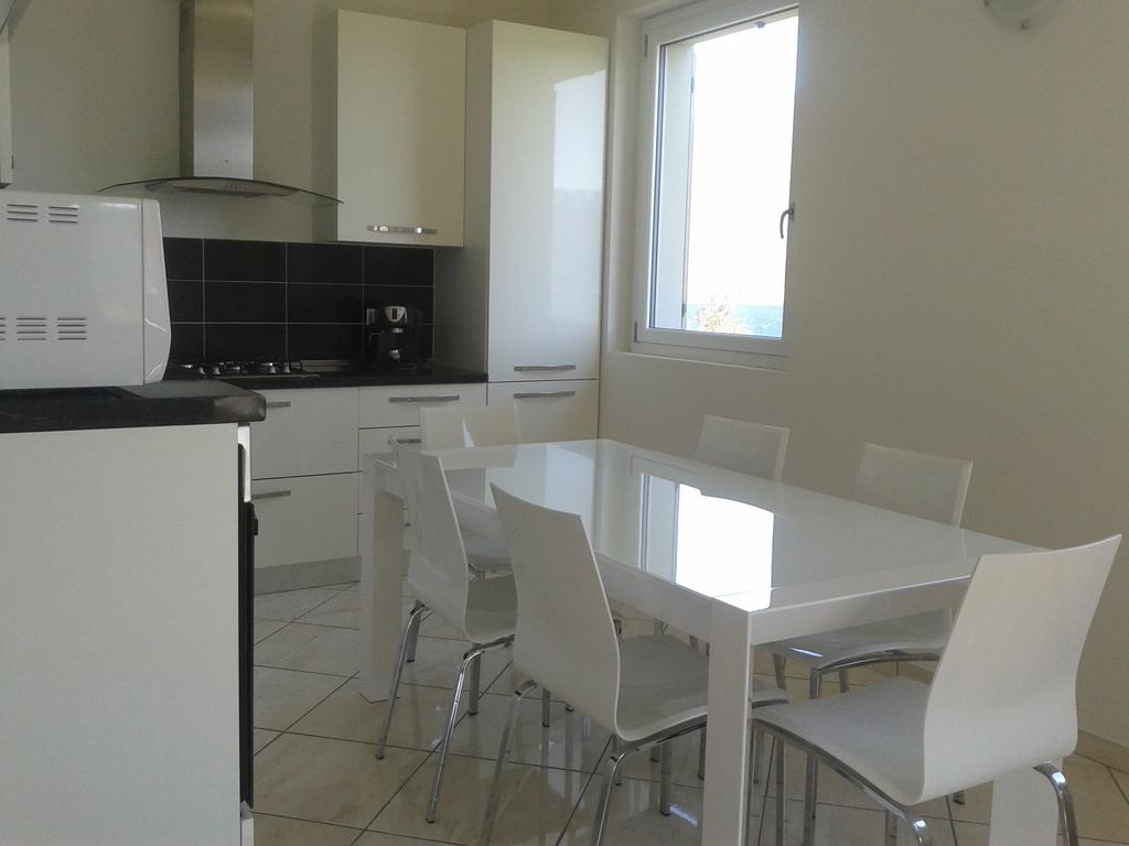 הוילה סן סירו Casa Azalea חדר תמונה
